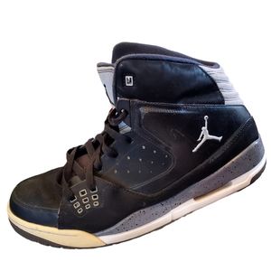 Jordan Shoes 23 Mens 11  538698-003 Black Wolf Grey